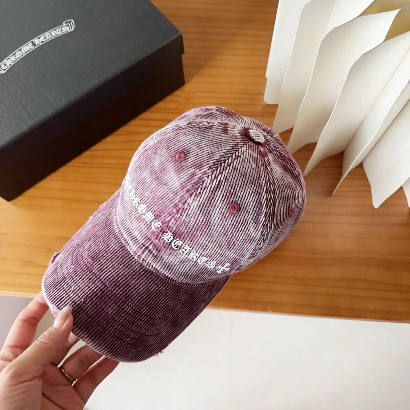 💰56 Chrome Hearts 💓Early autumn Korean style fashion retro distressed hole hat wear design versatile baseball cap peaked cap
